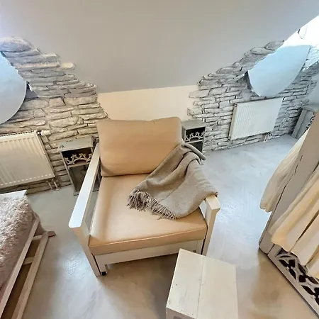 Apartment Romantic Old Town